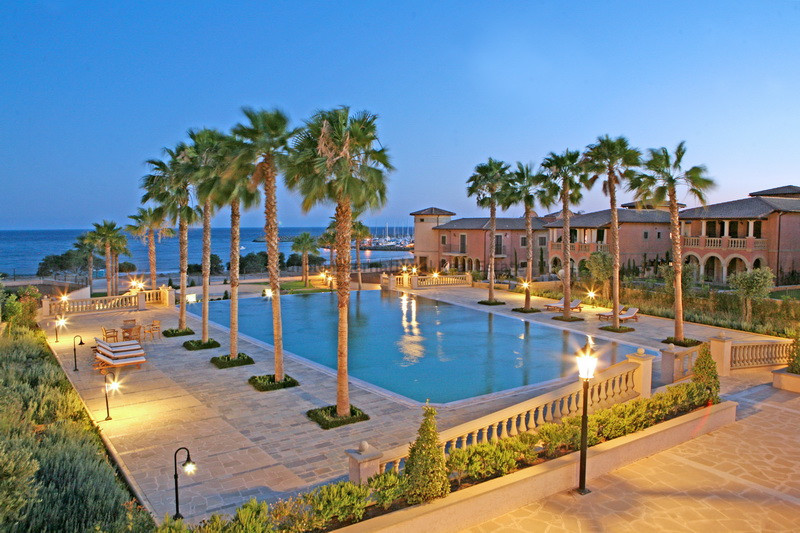 Apartment in Agios Tychon - view 1