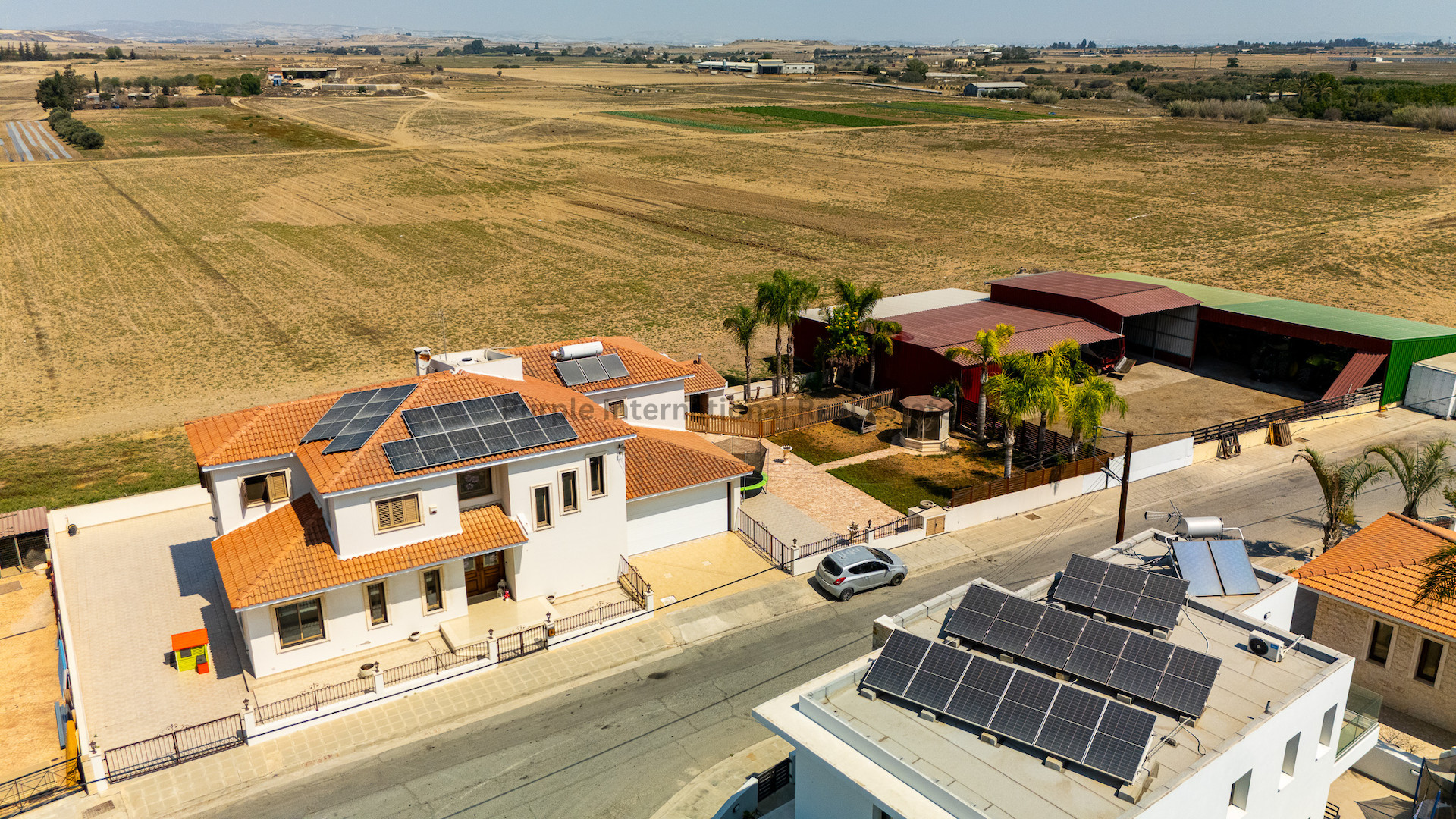 House in Kiti - view 1