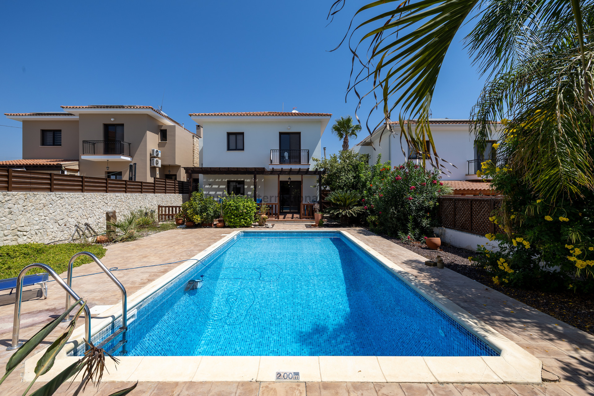 House in Maroni - view 1