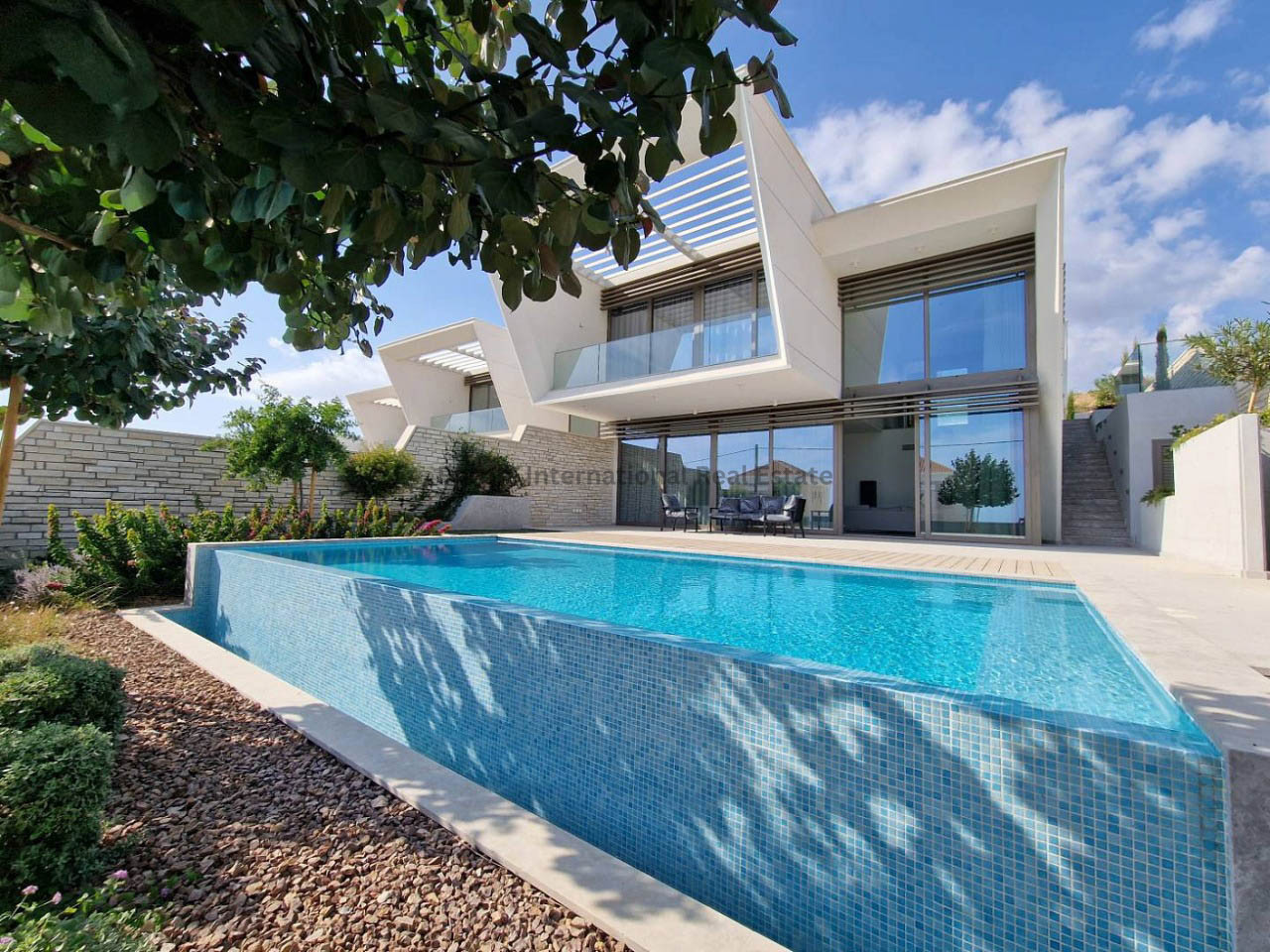 House in Mouttagiaka - view 1