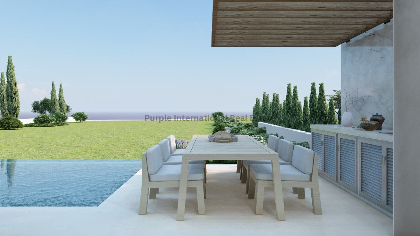 House in Pegeia - Image 3