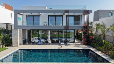 Modern 4 Bedroom Villa in Tranquil Tala with Sea View