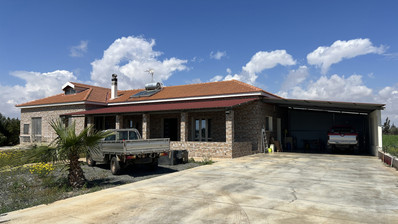 Spacious Bungalow For Sale within a Huge Plot