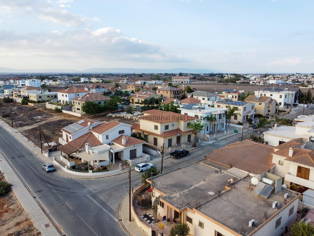 House in Frenaros - Image 2