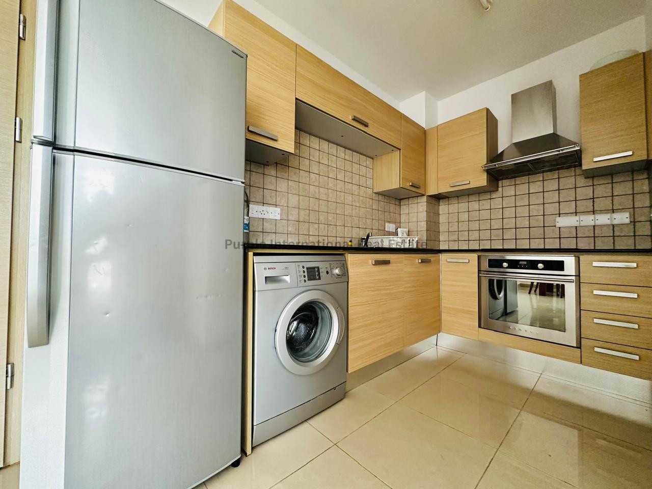 Apartment in Oroklini - Image 3