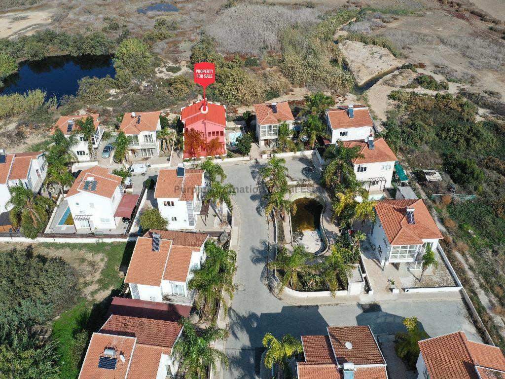 House in Sotira - Image 3