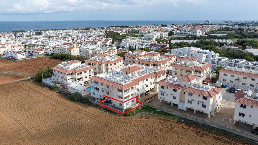 Apartment in Paralimni - Image 3