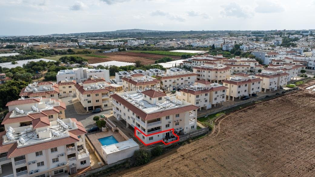 Apartment in Paralimni - Image 4