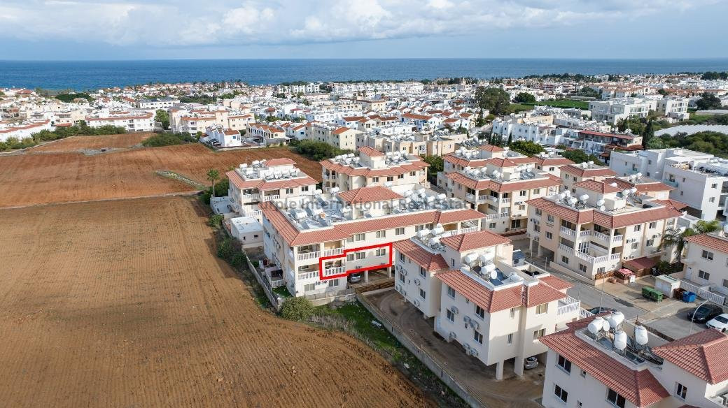 Apartment in Paralimni - Image 3