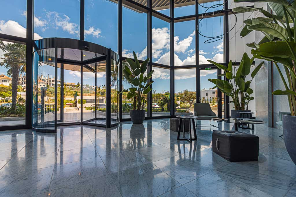 Apartment in Germasogeia River - Image 3