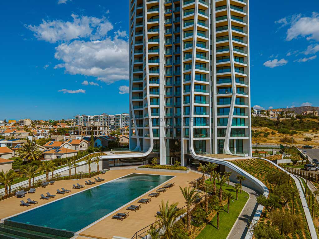 Apartment in Germasogeia River - view 1