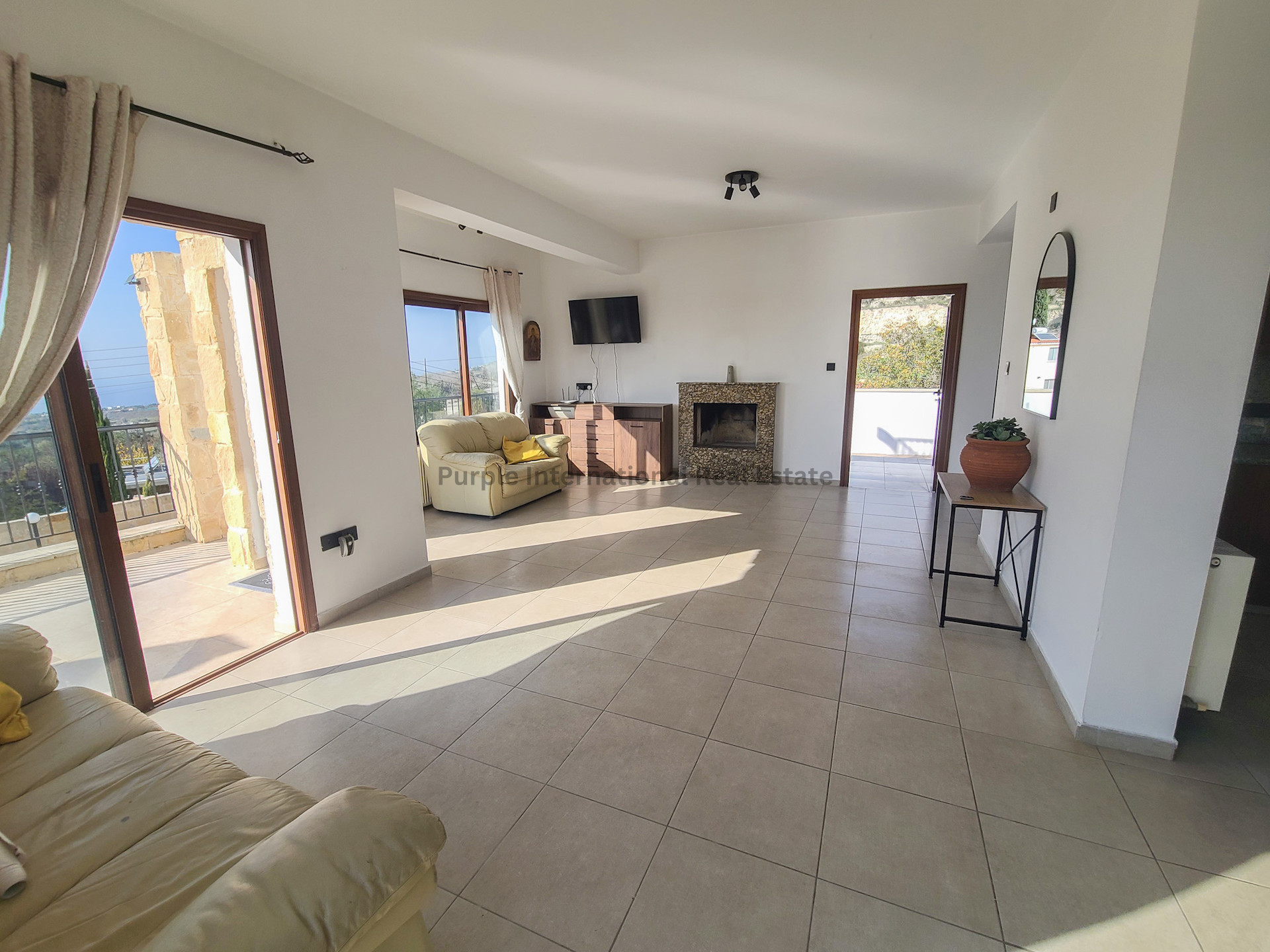 House in Tsada - Image 5