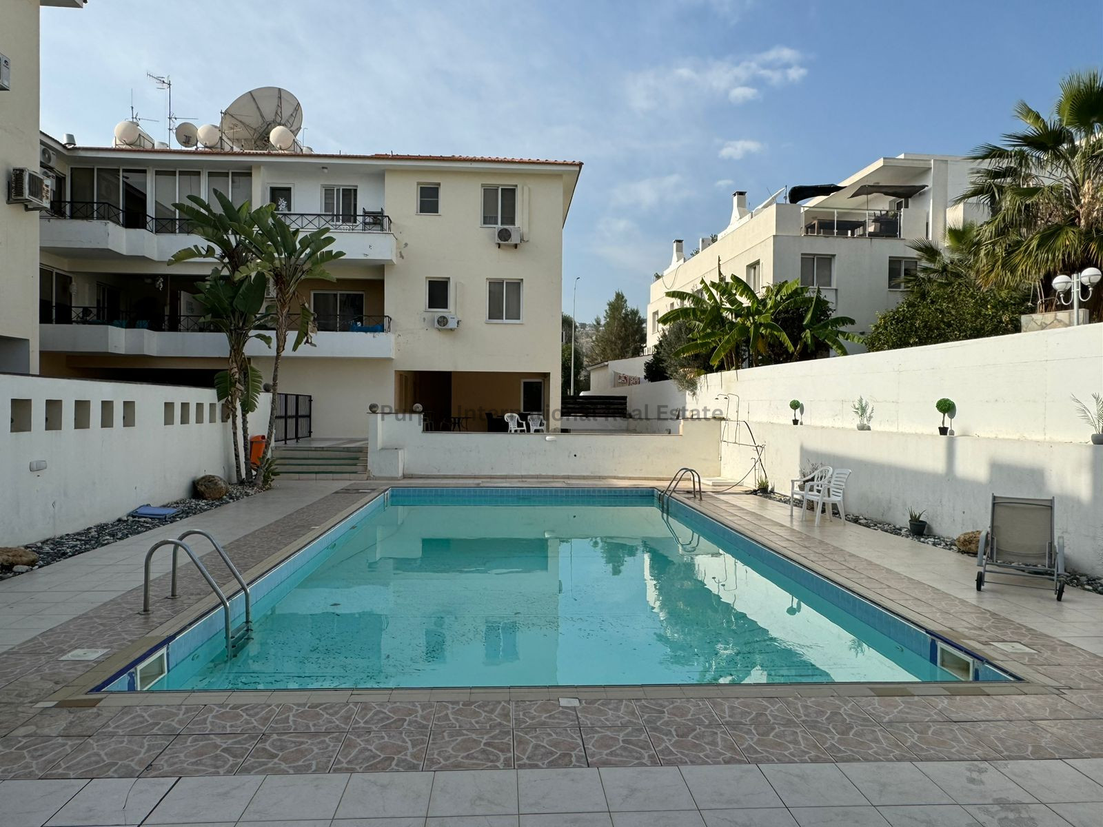 Apartment in Oroklini - Image 3