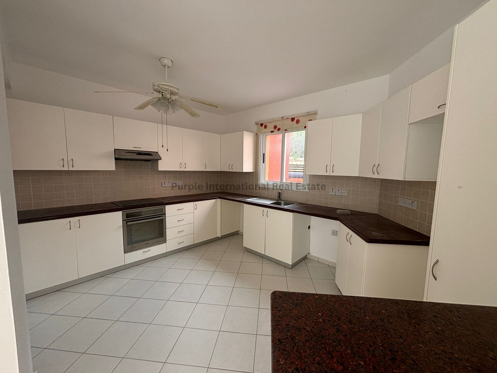 House in Anarita - Image 3