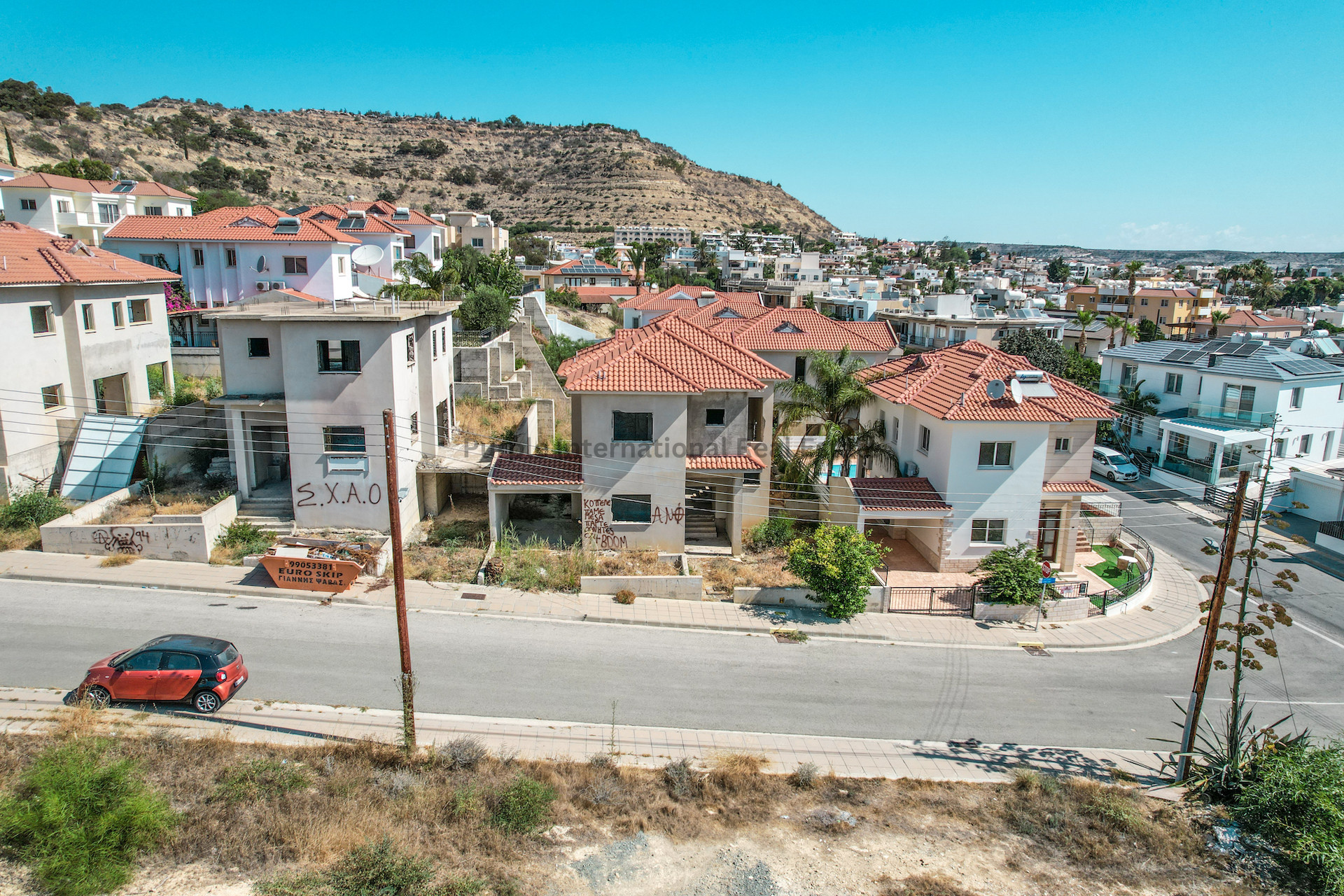 House in Oroklini - Image 4