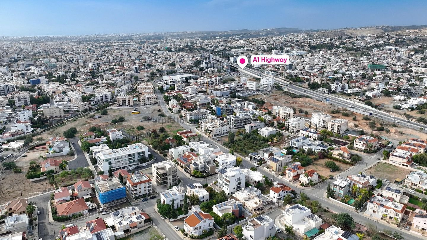 Apartment in Agios Athanasios - Image 5