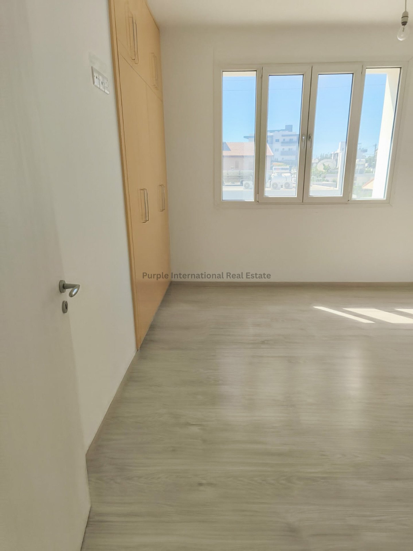 House in Parekklisha - Image 5