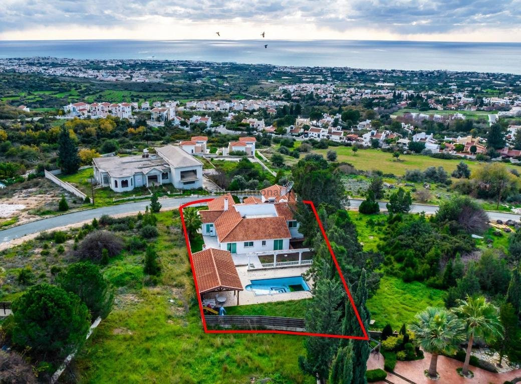 House in Tala - Image 3