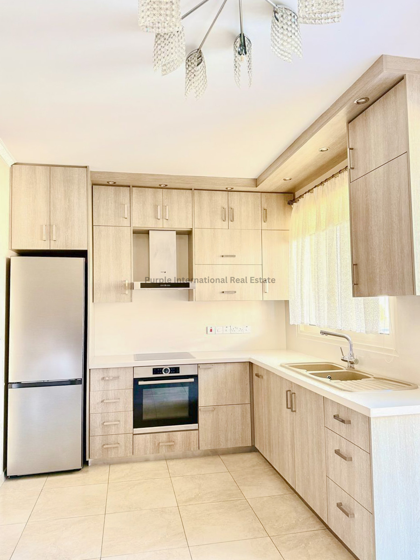 Apartment in Omonoia - Image 3