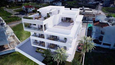 3 Bedroom Ground Floor Apartment in Deryneia