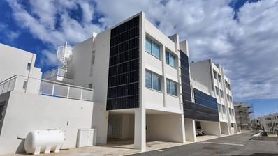 Modern Two Bedroom Apartment in Vibrant Kapparis Area