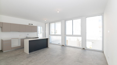 Modern Two Bedroom Apartment in Vibrant Kapparis Area