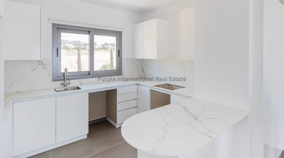 Apartment in Pegeia - Image 3