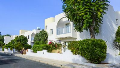 Меблированная студия в солнечном курорте Като Пафос