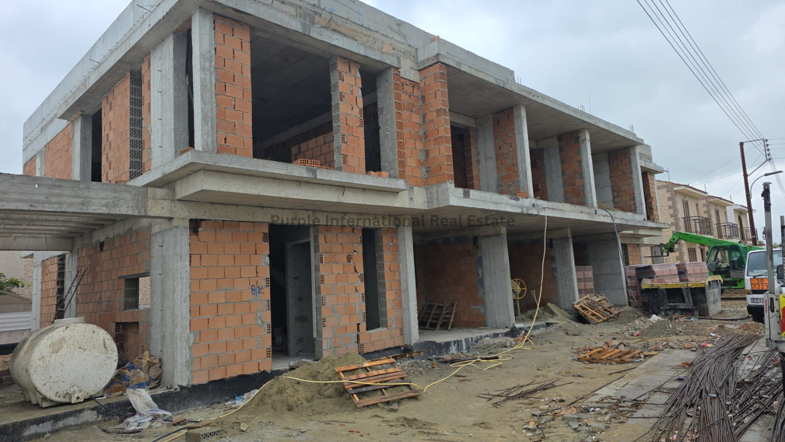 House in Kiti - Image 5