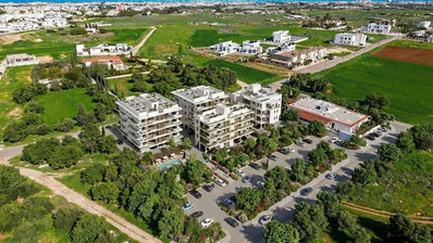 Two Bedroom Third Floor Apartment in Paralimni