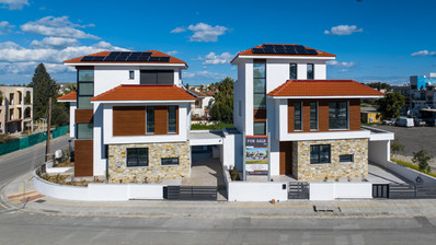 Modern Detached Villa in Oroklini