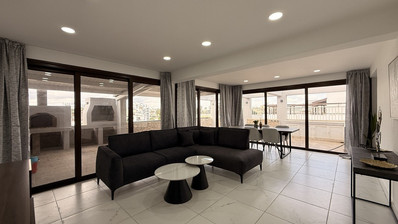 Spacious Three Bedroom Furnished Apartment in Chrysopolitissa