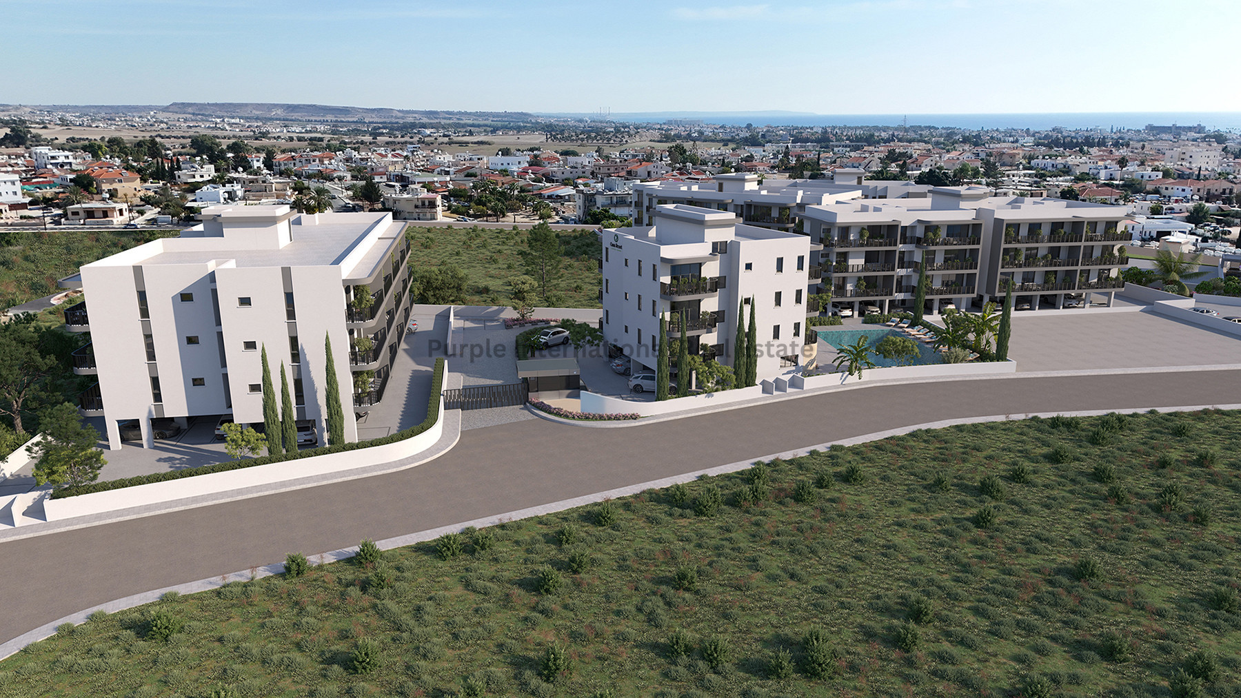 Apartment in Oroklini - Image 2