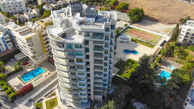 Seafront 7th Floor Apartment in Agios Tychonas with Sea View