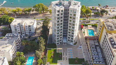 Seafront 5th Floor Apartment in Agios Tychonas with Sea View