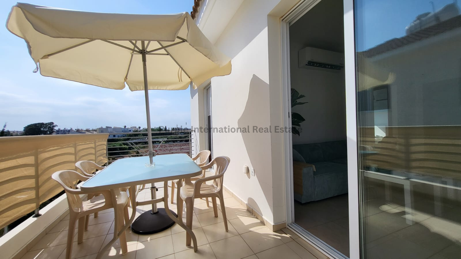 Apartment in Paralimni - Image 2