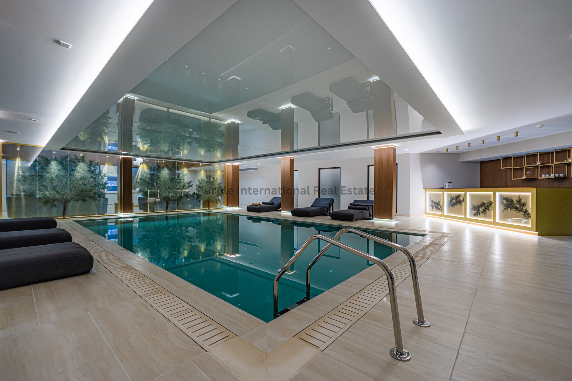 Apartment in Mouttagiaka - Image 2