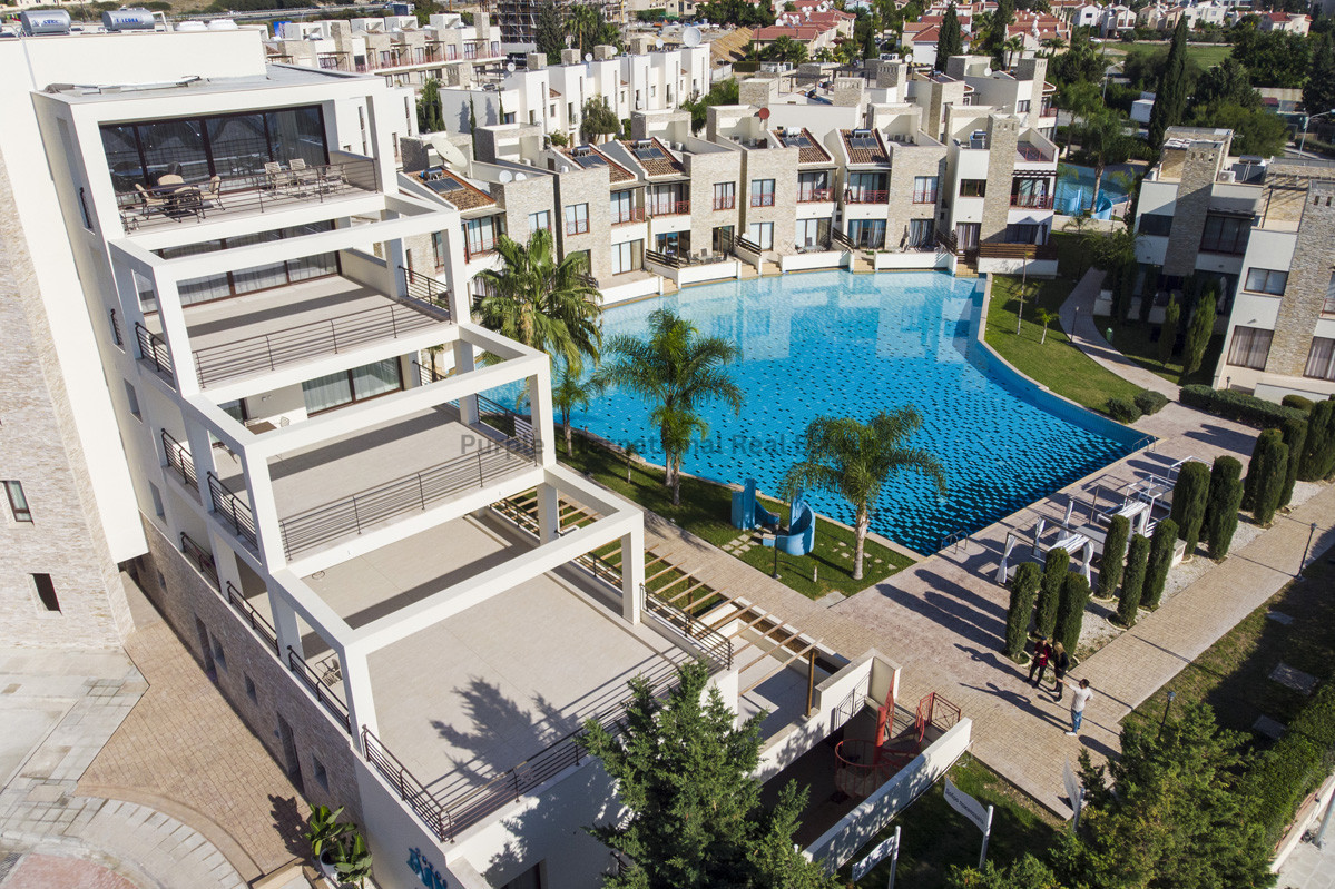 Apartment in Mouttagiaka - Image 5