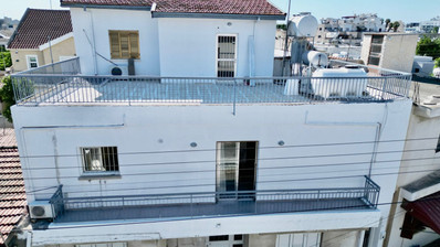 Spacious 3 Bedroom Apartment in Lively Larnaca Town