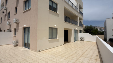 Fully Furnished One Bedroom Apartment in Geroskipou Center