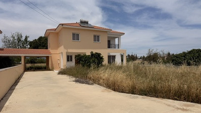 For Sale Three Bedroom House in Serene Mazotos