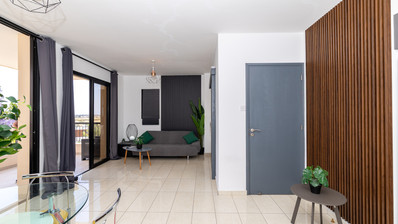 One Bedroom Apartment with 65m2 for Rent