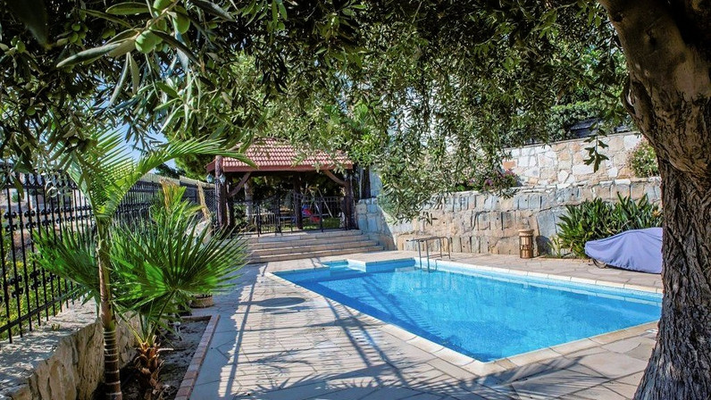 Εμπορικά ακίνητα 550 μ² προς ενοικίαση στην τοποθεσία Agia Fyla, Limassol, Cyprus