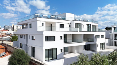 Modern Three Bedroom Ground Floor Apartment in Central Limassol