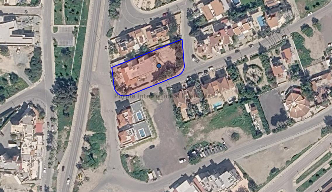 Land in Pyla - view 1