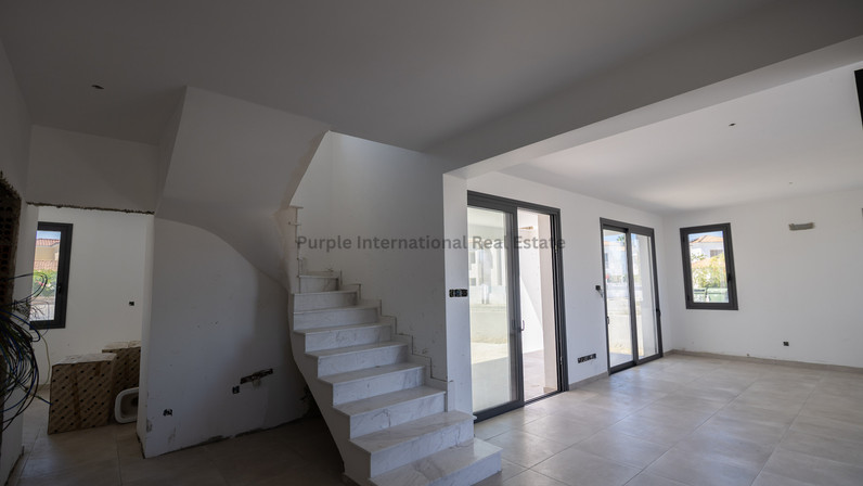 Commercial properties 119 m² for sale in Pervolia, Larnaca, Cyprus