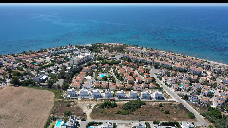 Commercial properties 119 m² for sale in Pervolia, Larnaca, Cyprus