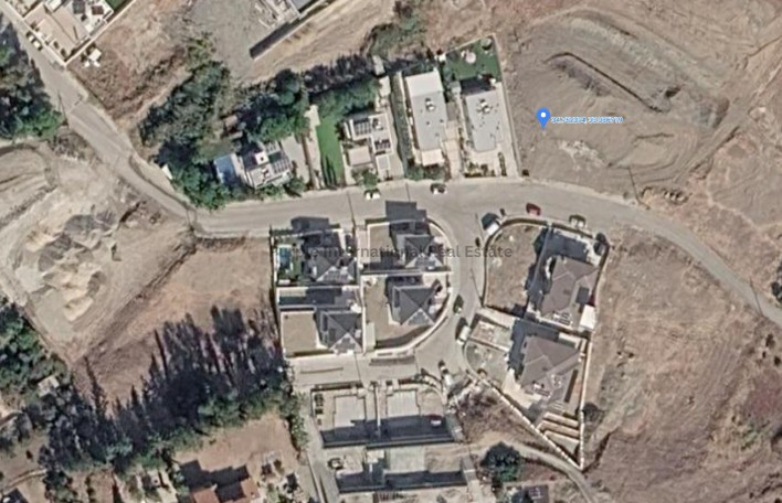 Land in Akrounta - view 1