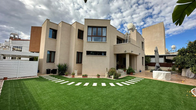 Fully Furnished Four Bedroom Droshia House Spacious Plot