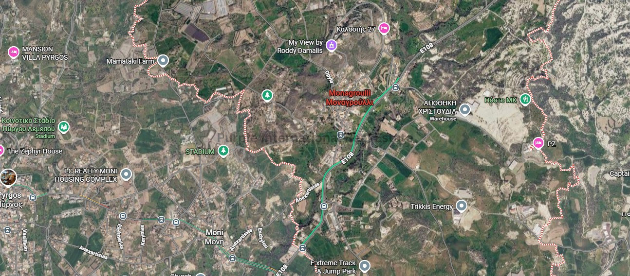 Land in Monagroulli - Image 2